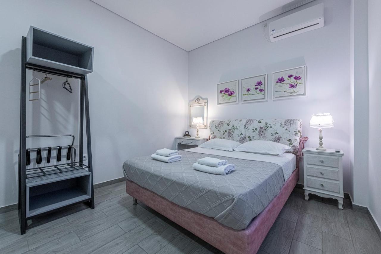Hotel Comfort Athens Airport - Free Shuttle From And To The Airport 3*